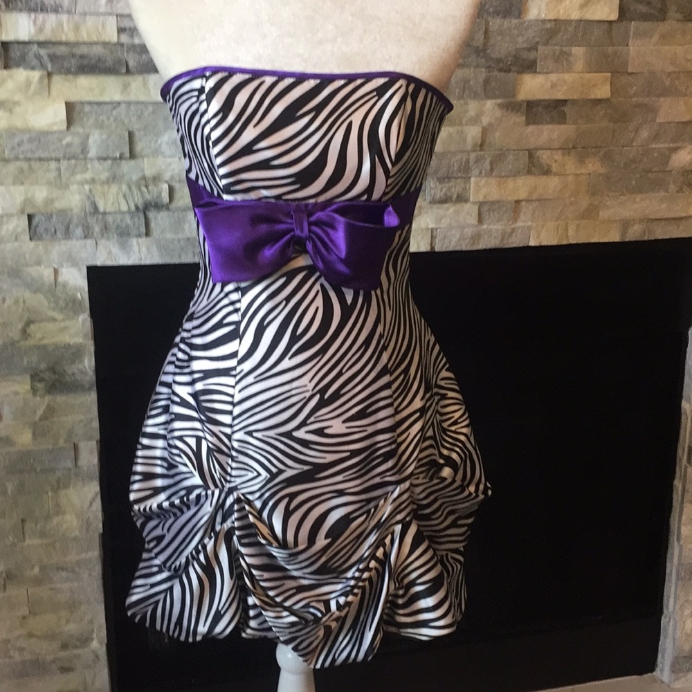 Jessica McClintock zebra print size 1 dress